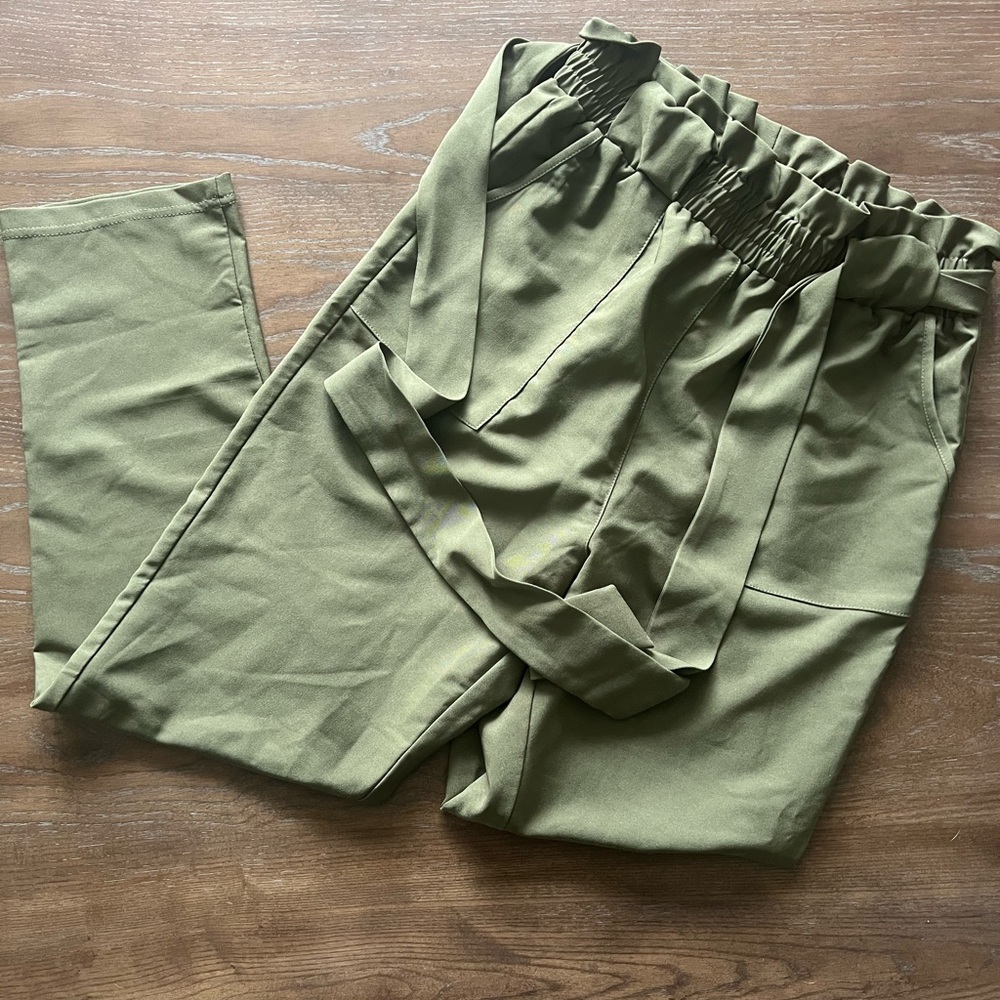NWOT Army green work pants
